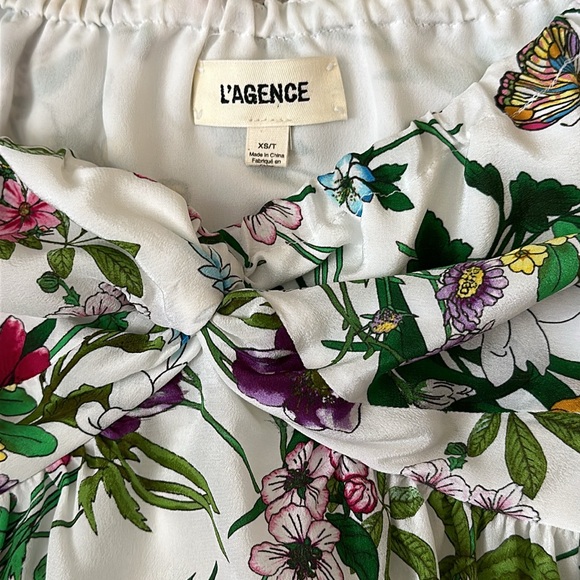 L'AGENCE
Elena Silk Off-the-Shoulder Blouse - Picture 4 of 8